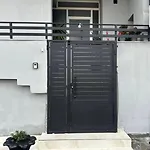 Cozy 아파트 티라나